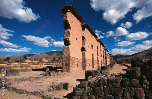 Temple de Wiracocha à Raqsi au Pérou