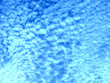 ciel bleu moutoné