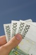 100 euros