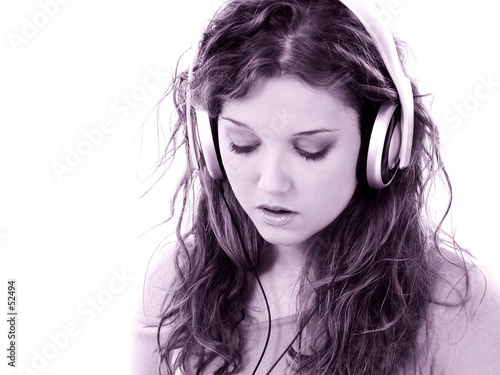  Headphones  Laptop on Beautiful Teen Girl With Headphones And Laptop    Jaimie Duplass