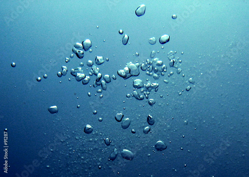 underwater bubbles