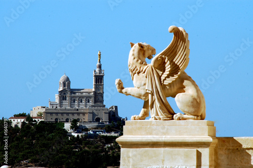 parc longchamp et notre dame de la garde marseille