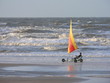char à voile solitaire