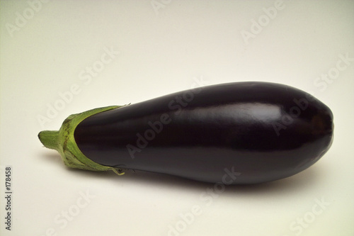 aubergine
