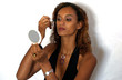 jeune femme au maquillage 2
