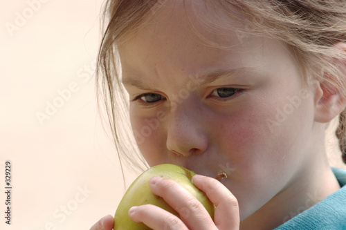 croquer la pomme