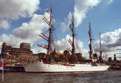 cedos segelschiff hamburger hafengeburtstag