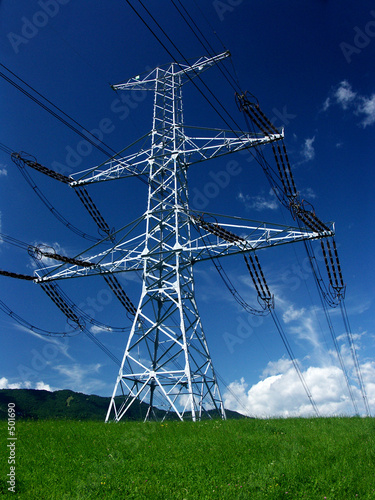Foto: elektroenergieübertragungsleitung elektroenergieübertragungsleitung
