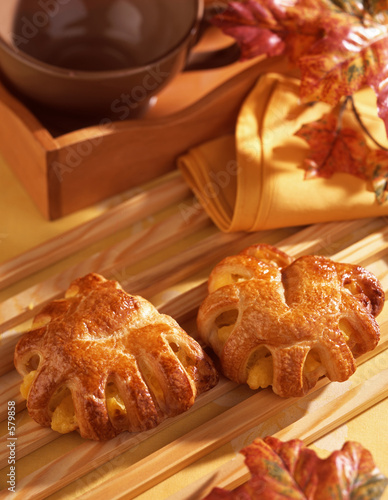 chausson aux pommes "pattes d'ours"