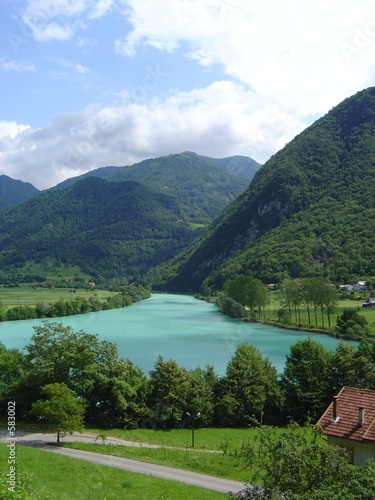 rivière soca, slovénie