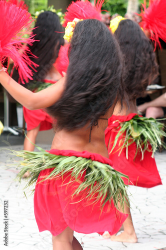 group of tahitian dancers