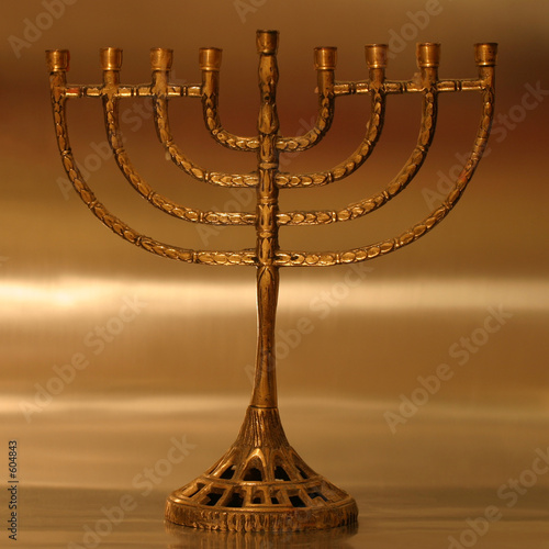 hanukkah menorah