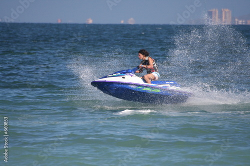 jet ski
