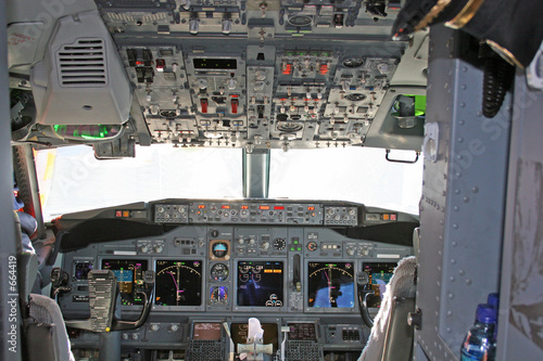 cockpit 2
