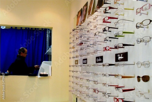 l'opticien