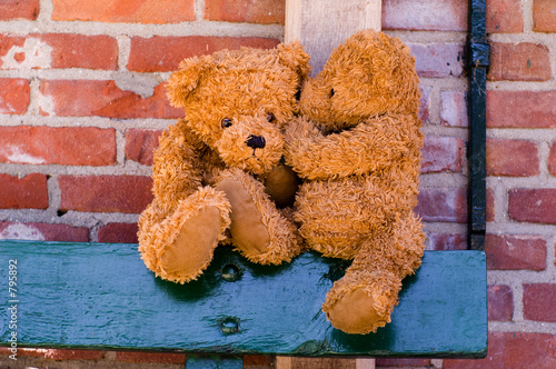 Photo: cute teddybears sharing a secret cute teddybears sharing a secret