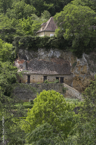 house carved in cliffs