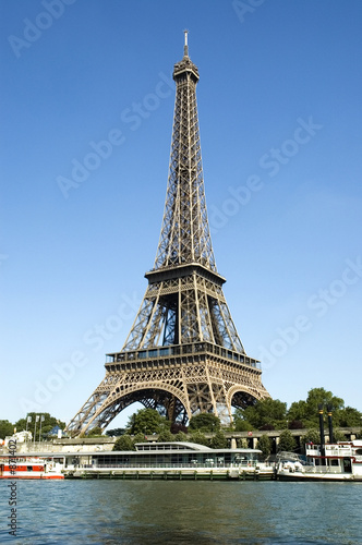 tour eiffel