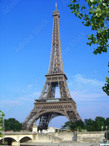 tour eiffel