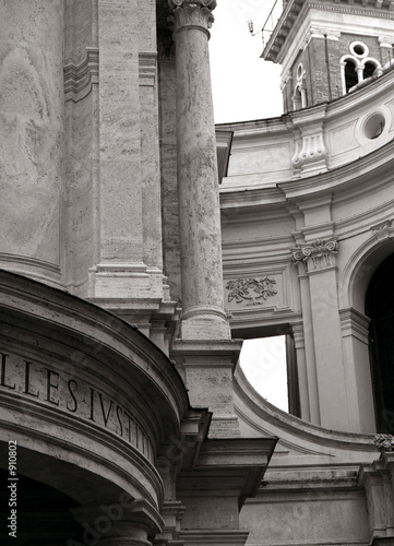 roman arches