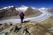 aletsch gletscher wanderer 1
