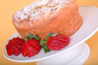 angel food cake with fresh strawberries