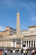 crowd in  vatican 2