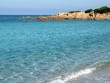 plage corse d'eau turquoise