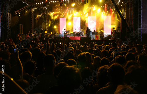 Photo: music - concert stage music - concert stage