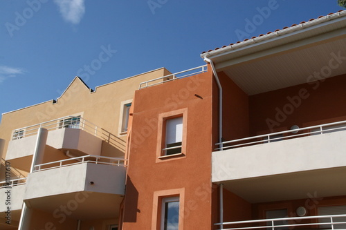 immeuble deux couleurs