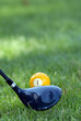 minge de golf şi club