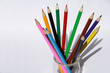 crayons dans un pot