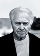 Foto: unhappy old man frowning unhappy old man frowning