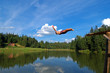 Images : jumping in lake