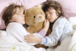 Foto: dos niñas durmiendo dos niñas durmiendo