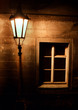 nächtliches fenster in prag