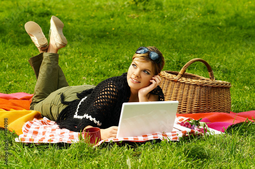 Photo: busy picnic busy picnic