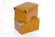 boites en carton orange