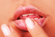 touch my lipps