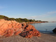 ciel bleu sur rocher rouge ciel bleu sur rocher rouge
