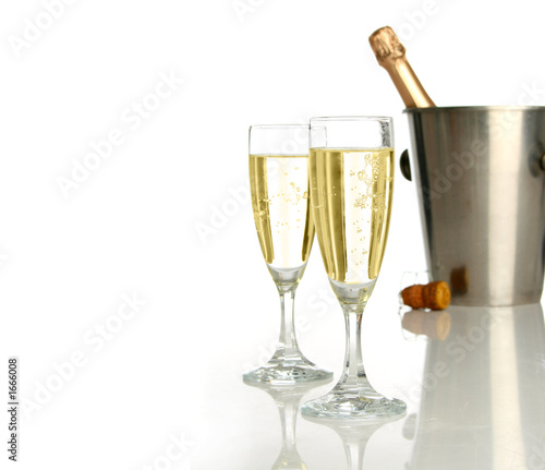 Photo: celebration with champagne celebration with champagne