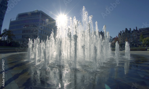 sun through fountain