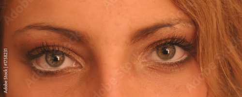 Photo: regard 8 regard 8