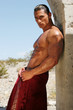 Foto: sexy athletic man in towel sexy athletic man in towel