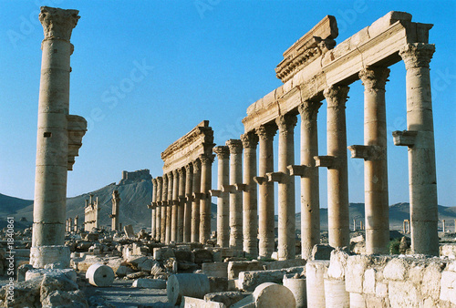 colonnade