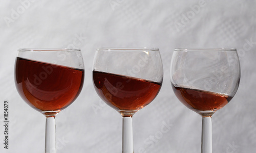 3 verres de vin