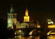 prag - karlsbrücke an moldau