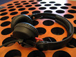 casque audio sur table casque audio sur table