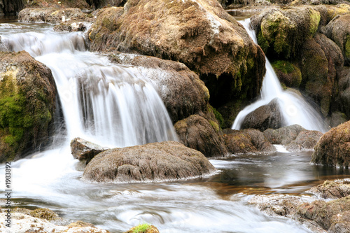 cascade 2