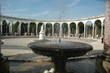 fontaine aux colonnades